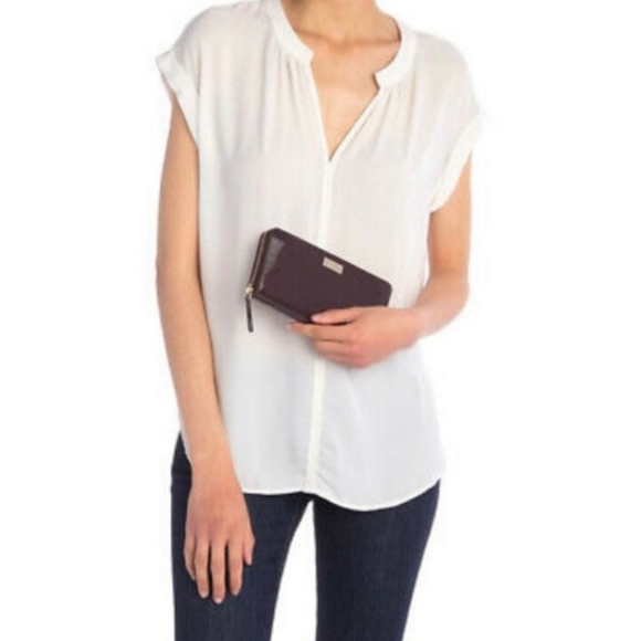 kate spade Handbags - NWT Kate Spade Neda Bixby Patent Leather Wallet